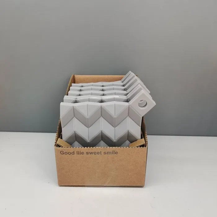 Small Wave Heat-Resistant Trivet — Model Q22-43